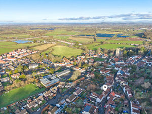 Photo 15- click for photo gallery